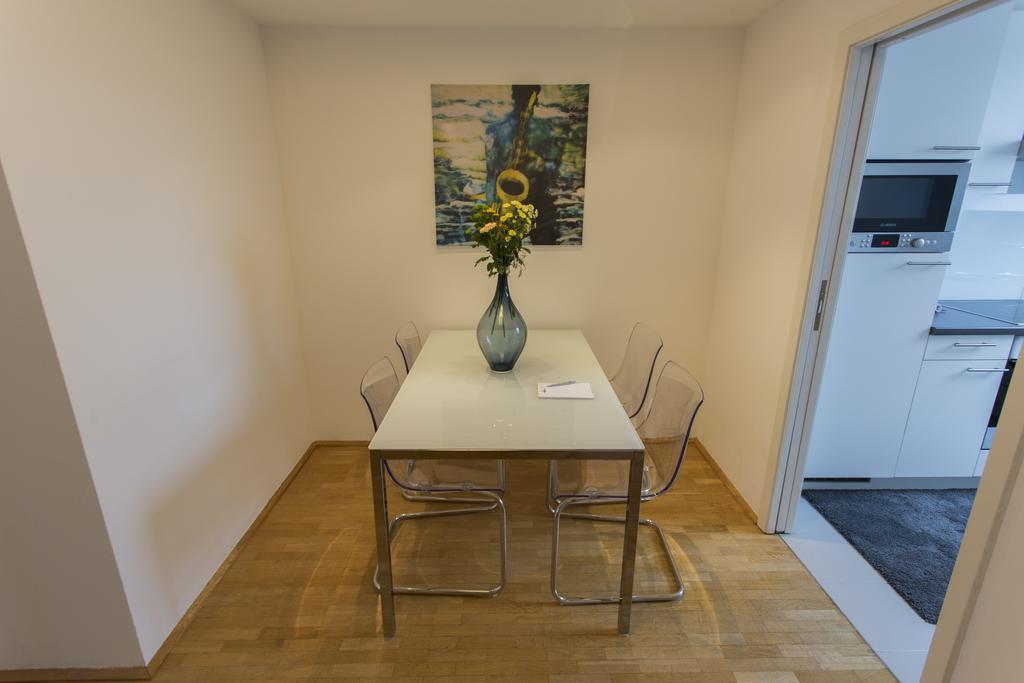 Starlight Suiten Hotel Renngasse Wien Rum bild